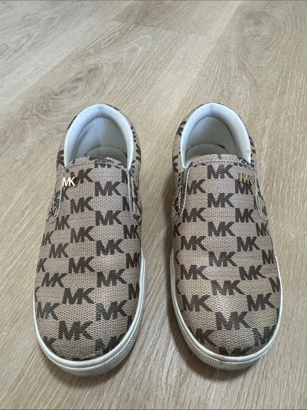 Michael Kors Kids Tan and Brown MK Logo Slip-On Sneakers